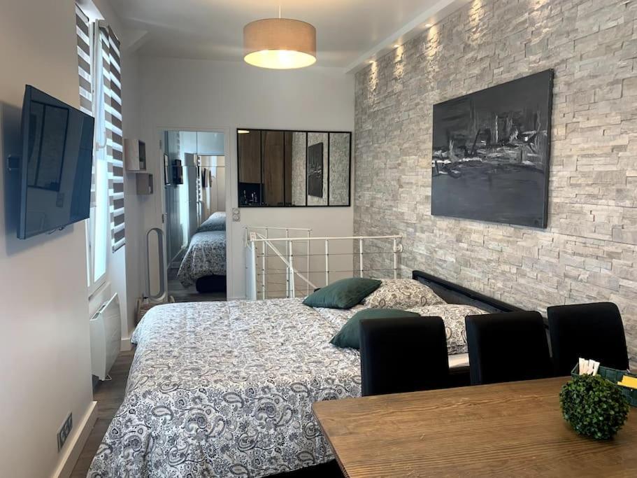 03 Tour Eiffel Appartement Pour 7 Personnes パリ エクステリア 写真